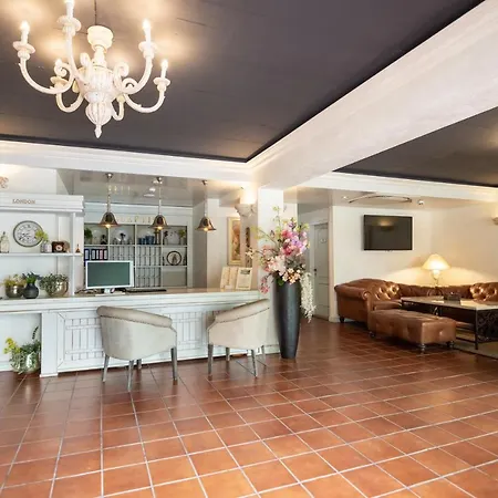 Hotel Antik Balchik
