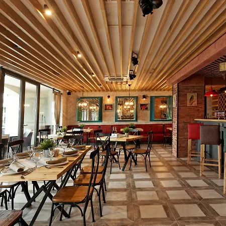 Hotel Antik Balchik