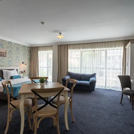 Antik Отель Балчик