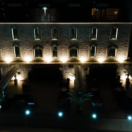 Hotell Antik 3*